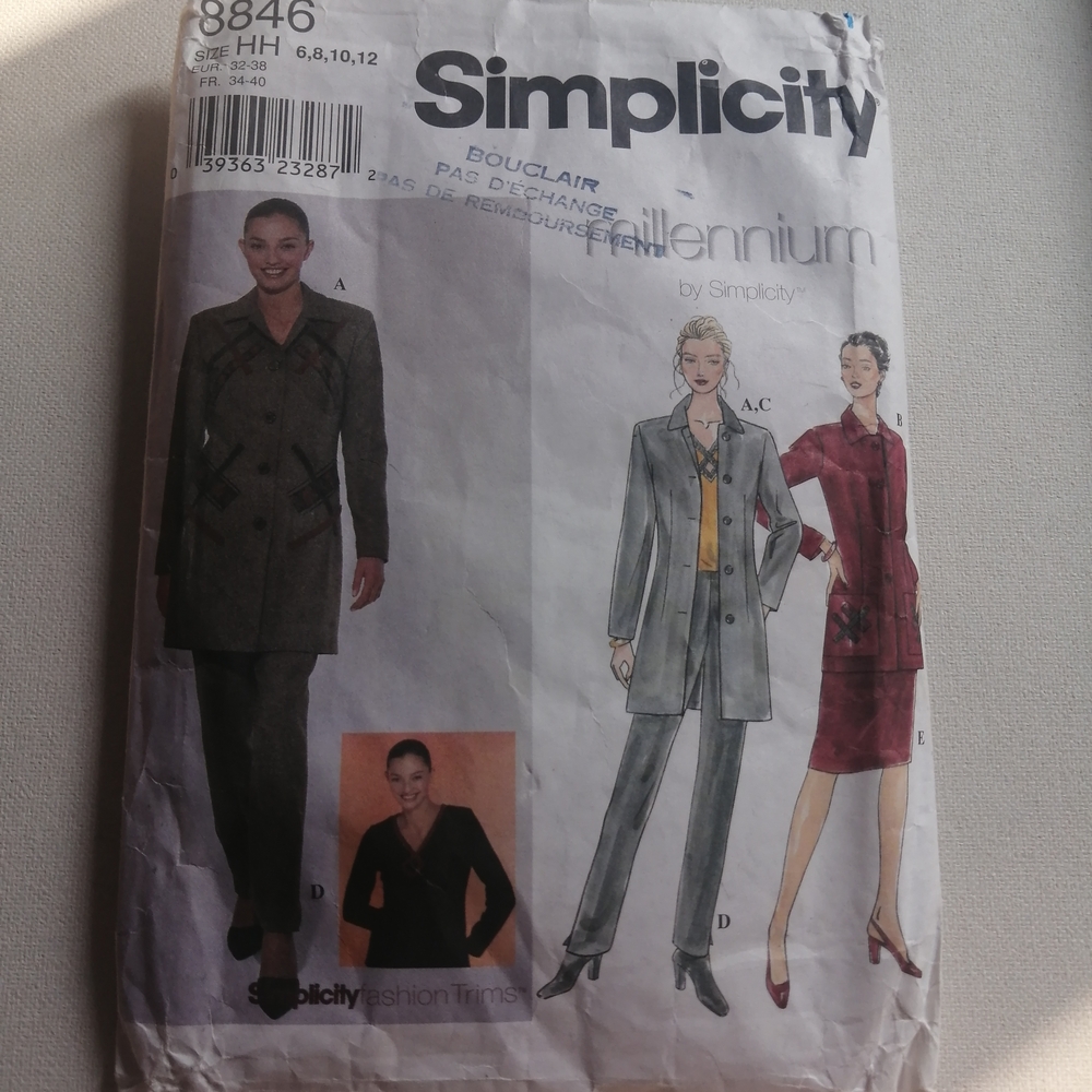 Simplicity Sewing Pattern for Women's Suits